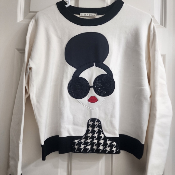 Alice + Olivia Sweaters - Alice + Olivia Black and White Sweater